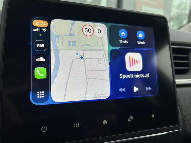 Renault CAPTUR 1.3 TCe 140 Intens / 1e Eigenaar / Dealer Onderhouden / Achteruitrijcamera / Navigatie / Apple Carplay & Android Auto / Sensoren Voor en Achter / Climate Control /