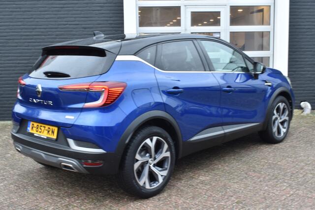 Renault CAPTUR 1.3 TCe 140pk R.S. Line Automaat | Navigatie | Panoramisch open dak | Camera | Parkeersensoren V+A | Carplay & Android Auto | 18 inch LMV | Cruise control | DAB+ Tuner | Bluetooth | isofix bevestigingspunten | 7-traps Automaat | Zeer compleet!!