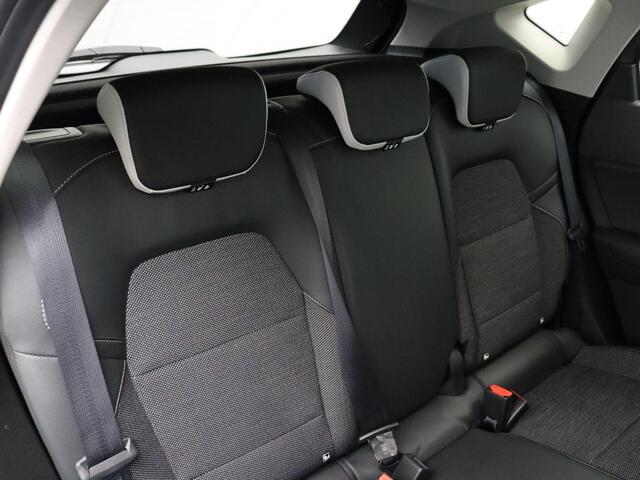 Renault CAPTUR 1.6 E-Tech Hybrid 145 Techno | Led | Half leder | Apple carplay & Android auto | achteruitrij camera |