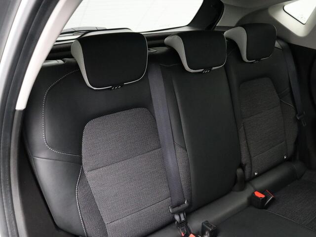 Renault CAPTUR E-Tech Hybrid 145pk Techno | Lane assist | Stuurverwarming | 360 graden camera | Parkeersensoren voor/achter |