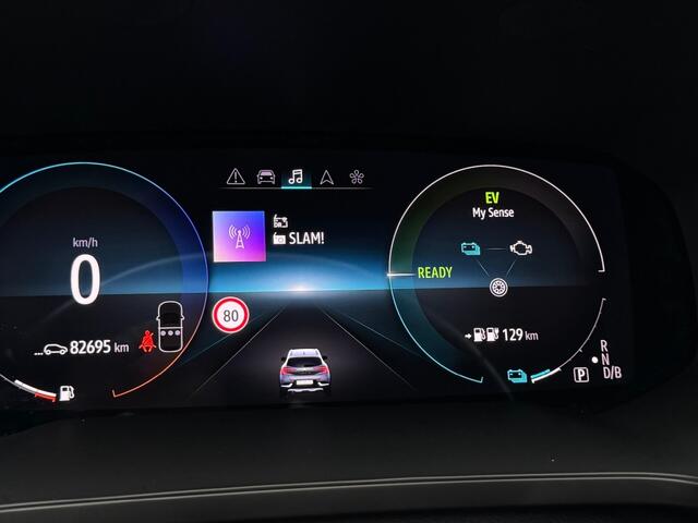 Renault CAPTUR 1.6 E-Tech Plug In - Intens - Navi - Adaptive cruise - camera