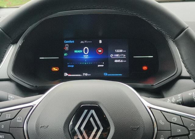 Renault CAPTUR 1.6 E-Tech full hybrid 145 techno