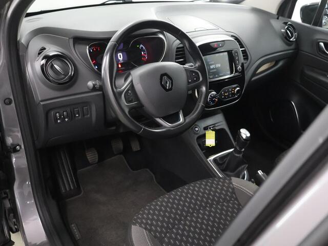 Renault CAPTUR 1.3 TCe Intens 130 PK | Trekhaak | Navgatie | Parkeercamera | Climate Control | Cruise Control |