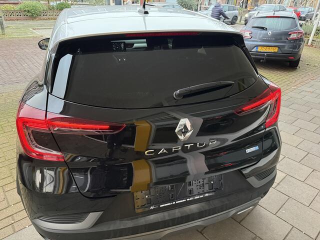Renault CAPTUR 1.6 E-Tech Plug-in Hybrid 160 R.S. Line CAMERA NAVIGATIE GOOGLE PARKEERSENSOREN LICHTM.VELGEN