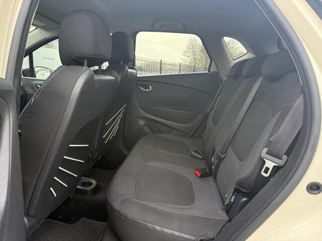 Renault CAPTUR 1.2 TCe Dynamique Dealer Onderhouden,Navi,Camera,Trekhaak,Automaat,Clima,Cruise,Lm velgen,120pk,Pdc V+A,Bj 12-2016,Apk tot 12-2026