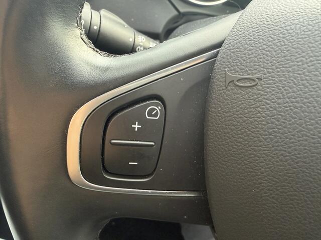 Renault CAPTUR 1.3 TCe Intens