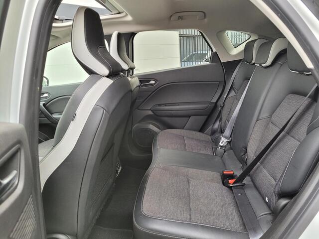 Renault CAPTUR 1.3 TCe 140 Intens | Automaat | Open Dak | Stoel/Stuurverw. | Dealer Onderhouden