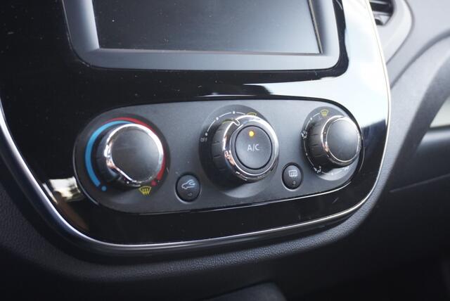 Renault CAPTUR 0.9 TCe Limited CarPlay | Keyless | Navigatie | NAP | Cruise