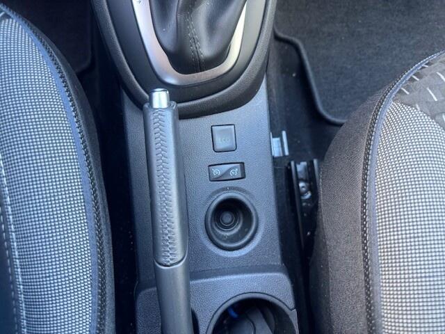 Renault CAPTUR 1.3 TCe Intens Automaat en Led koplampen. Navi.