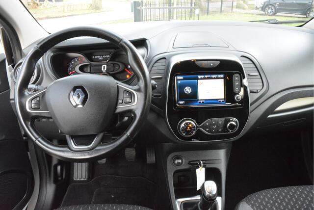 Renault CAPTUR 0.9 TCe Intens Trekhaak Cruise Control Camera Clima