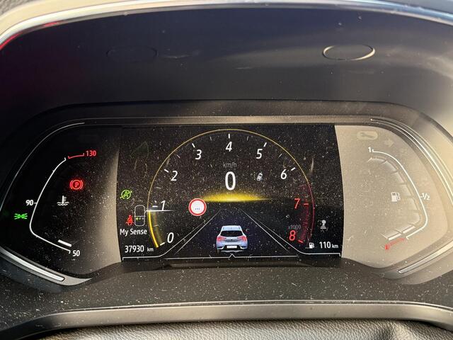 Renault CAPTUR 1.0 TCe 100 Intens (Hoge instap) Parkeerhulp | Navigatie | Lichtmetalen Velgen