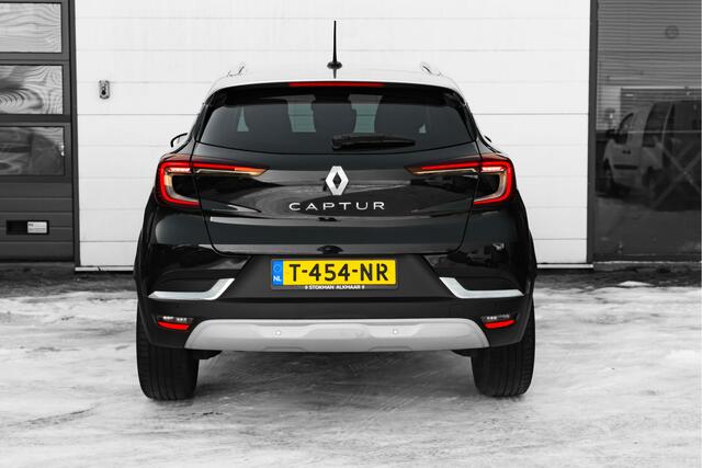 Renault CAPTUR 1.3 TCe 140 PK Intens | Camera achter en sensoren voor | 18" LM Velgen |