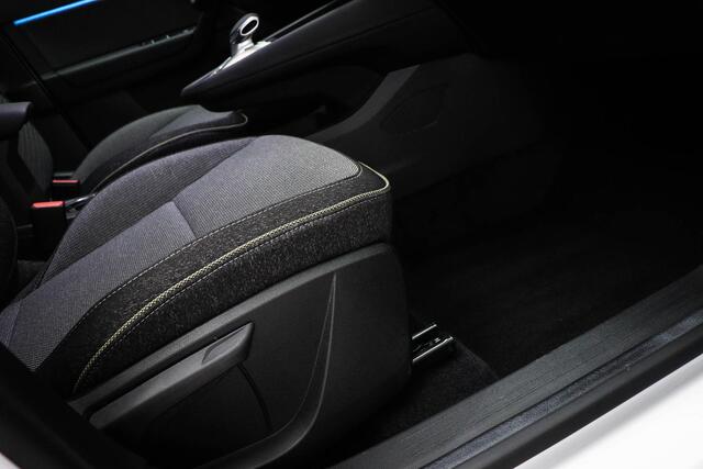 Renault CAPTUR 1.3 mild hybrid 160 techno | WINTER PACK | STUURVERWARMING | DAB | APPLE | CAMERA