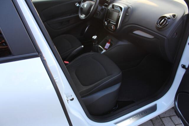 Renault CAPTUR 1.3 TCe Intens Clima-Cruise-Navi-Parkeersensoren