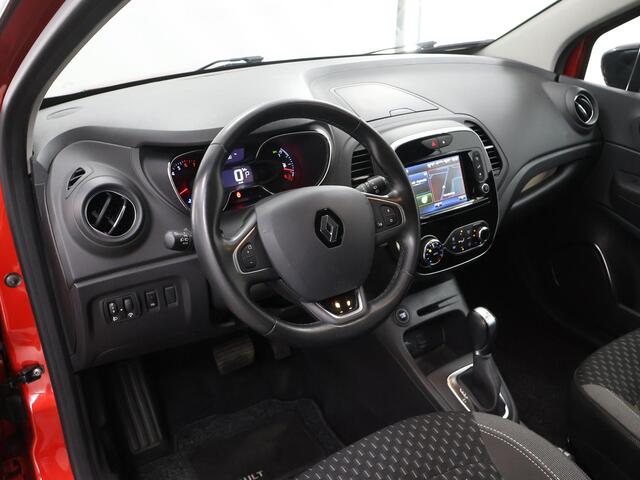 Renault CAPTUR 1.2 TCe Intens | Trekhaak | Navigatie | Parkeercamera | Climate Control | Keyless Go |