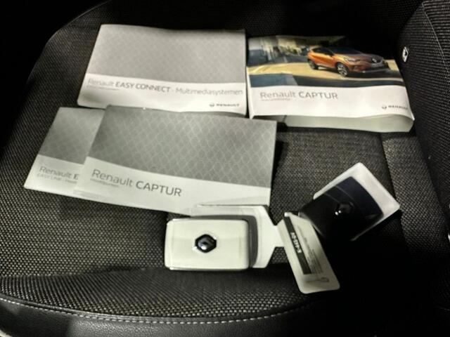 Renault CAPTUR 1.0 TCe 100 Intens |Navi|PDC||Clima|Carplay|Leer/stof!