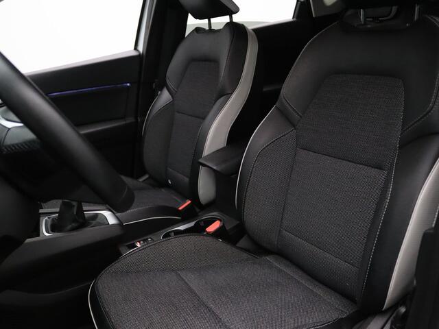 Renault CAPTUR TCe 90pk Intens Camera | Climate | Navi | Parksens. v+a