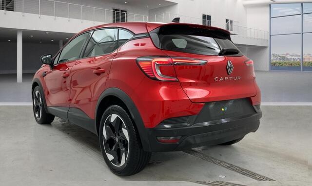 Renault CAPTUR 1.3 mild hybrid 160 techno Automaat/Camera/Stoelverwarming.