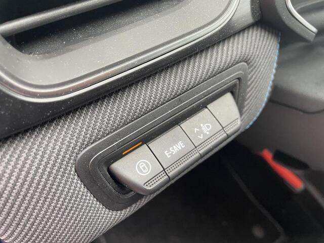 Renault CAPTUR 1.6 E-Tech full hybrid 145 esprit Alpine / Pack advanced driving assist / Pack Light & Sound / Pack winter / Pack navigation urban / Vraag naar beschikbaarheid