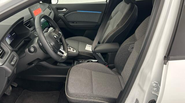 Renault CAPTUR 1.3 mild hybrid 160 techno Automaat/Camera/Stoel en stuurverwarming.