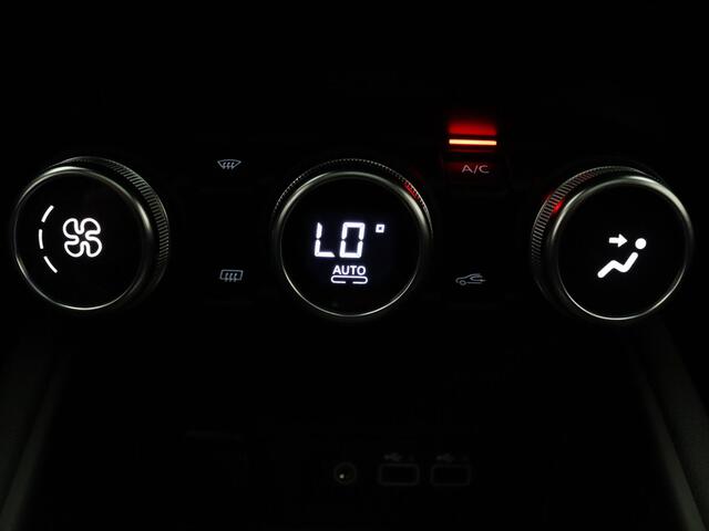 Renault CAPTUR E-Tech full hybrid E-Tech engineered 145pk 360° Camera | Cruise | Navi | Parkeersens. v+a | Panoramadak