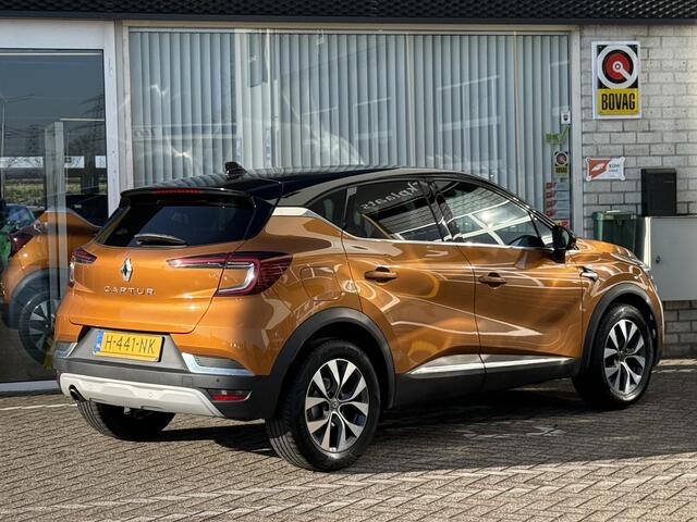Renault CAPTUR 1.0 TCe 100 Intens | NAP | 360 graden camera | Navigatie groot | Climate Control | DAB | Key-less |