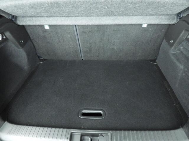 Renault CAPTUR 1.3 TCe 155 Initiale Paris Aut. | Trekhaak | Camera | Pano | Leder