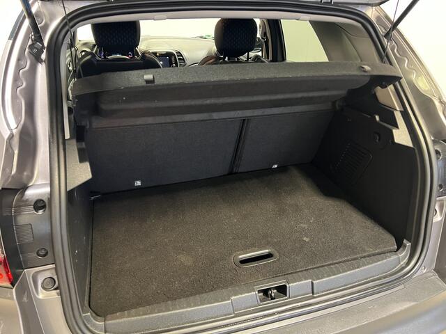 Renault CAPTUR 0.9 TCe Intens | Eerste eigenaar dealeronderhouden | Navigatie/Android/Apple Carplay | LM Velgen 17" | Cruise Control | Achteruitrijcamera | Airco | Two-Tone kleur |