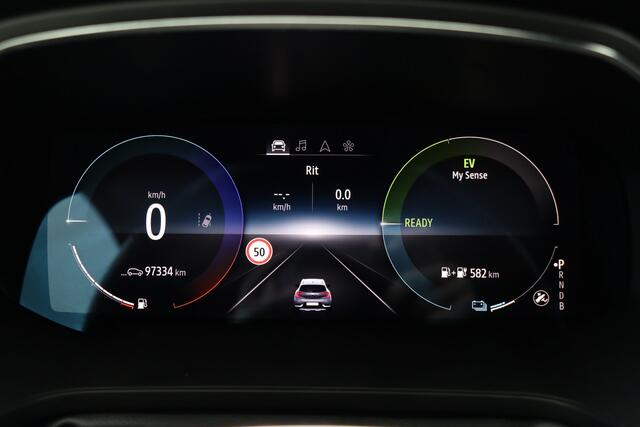 Renault CAPTUR 1.6 E-Tech Plug-in Hybrid 160 Intens PHEV | Stoel-/Stuurverwarming | Navigatie | Camera | Cruise Control