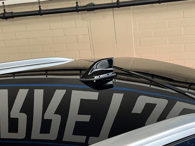 Renault CAPTUR 1.6 E-Tech 160 R.S. Line | Groot Navi | 18" | Stoelverwarming | Camera | PDC V+A |