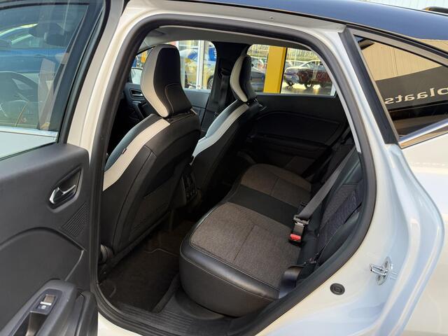 Renault CAPTUR 1.6 E-Tech Hybrid 145 Intens | Navigatie | Achteruitrijcamera | Climate Control | Key-less |