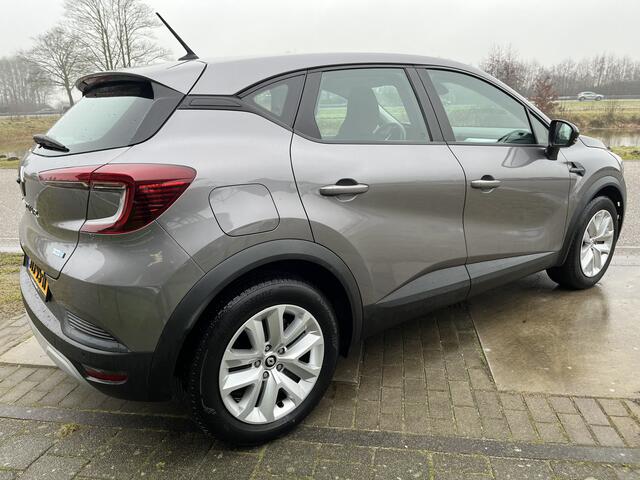 Renault CAPTUR 1.6 E-Tech Plug-in Hybrid 160PK / Camera / Parkeersensoren V+A / Apple Carplay - Android Auto /