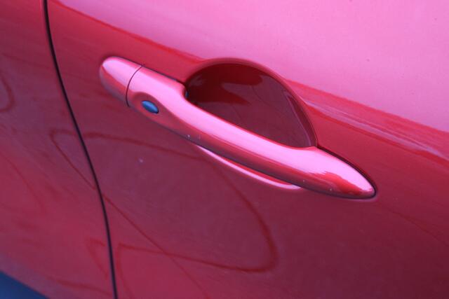 Renault CAPTUR 0.9 TCe Intens Navigatie / Camera / Clima / Lmv