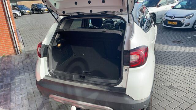 Renault CAPTUR 0.9 TCe Intens WORDT VERWACHT / TREKHAAK / DODEHOEKSENSOREN / ACHTERUITRIJCAMERA / PARKEERSENSOREN