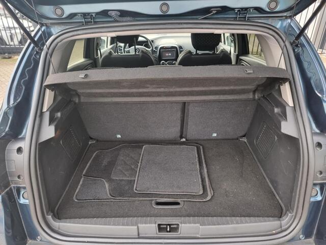 Renault CAPTUR 1.2 TCe Intens | Navigatie | Trekhaak | Achteruitrijcamera |