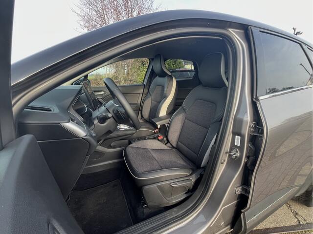 Renault CAPTUR 1.3 TCe 140 Initiale Paris