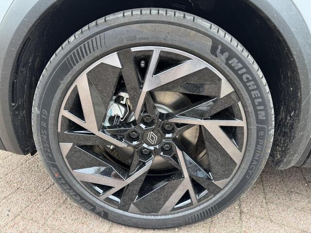 Renault CAPTUR 1.8 E-Tech 160 esprit Alpine+Pack Privilege&L/S!!