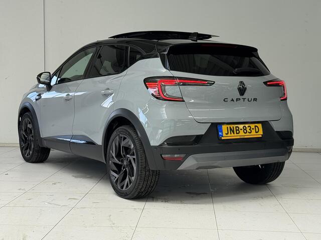Renault CAPTUR 1.3 mild hybrid 160 esprit Alpine | Panoramdak | Navigatie | Camera | Cruise control adaptief | Stoel + stuurverwarming |