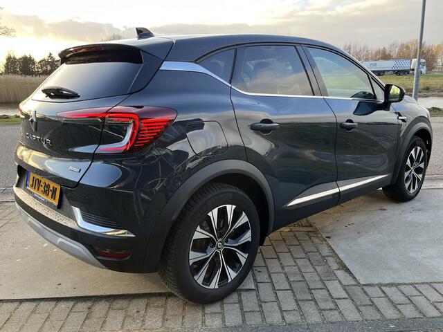 Renault CAPTUR 1.6 E-Tech plug-in hybrid 160PK techno / Camera / Apple Carplay - Android Auto / PDC V+A / Climate / Keyless /