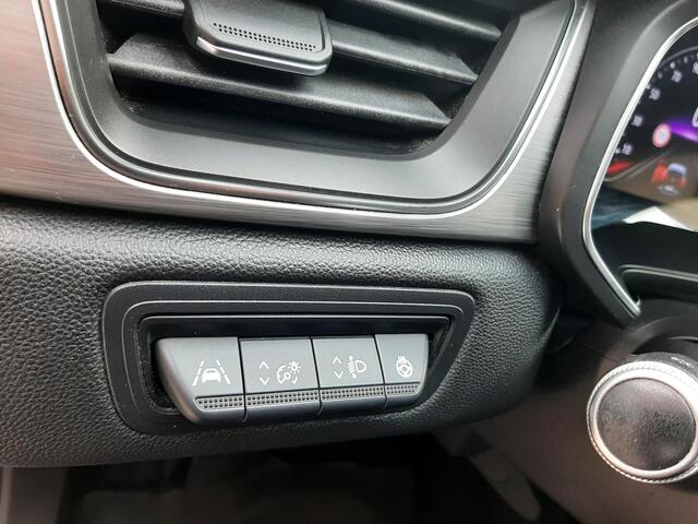 Renault CAPTUR 1.3 TCe 140 Intens 18 inch trekhaak