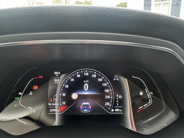 Renault CAPTUR 1.3 TCe 140 Intens | Navigatie | Lage Tellerstand | Dealer onderhouden |