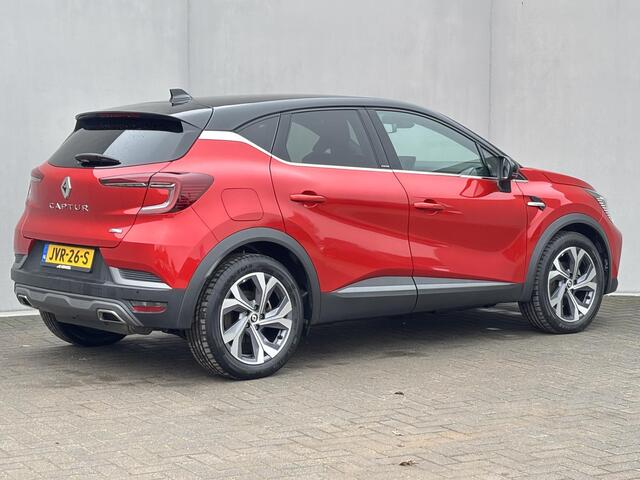 Renault CAPTUR 1.6 E-Tech Plug-in Hybrid 160 R.S. Line Automaat / Dealer onderhouden / Navigatie groot scherm / Pack Drive Assist / Apple Carplay/Android Auto / Achteruitrijcamera / Stoelverwarming / Cruise Control / Keyless Entry/Start /