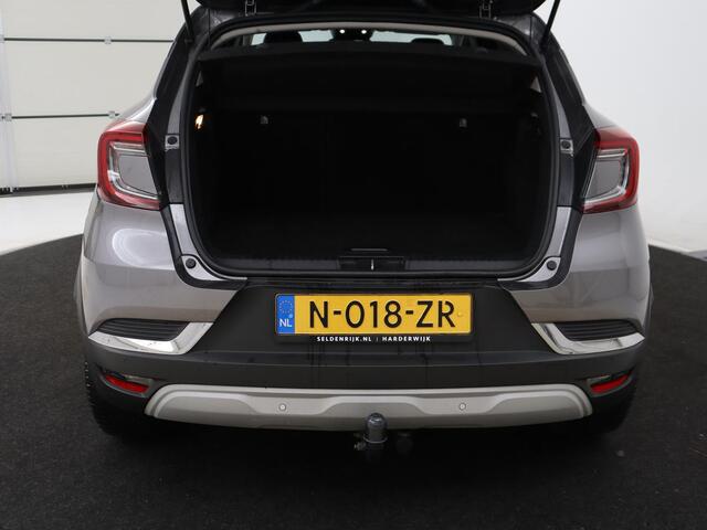 Renault CAPTUR 1.0 TCe Intens | Stoelverwarming | Trekhaak | Carplay | Camera | Navigatie | Half leder | Full LED | Keyless | Climate control | Cruise control | Getint glas