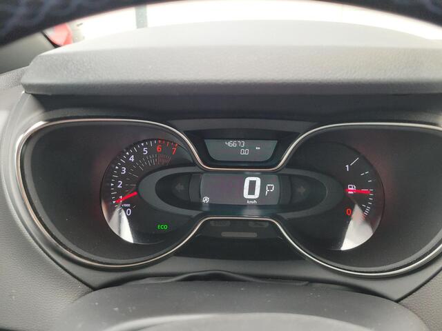 Renault CAPTUR 1.3 TCe Version S | Automaat | Afn. Trekhaak | Bose Audio | Navi | Camera