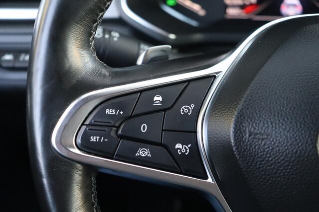 Renault CAPTUR 1.3 TCe 140 Intens Automaat | Adap. Cruise | Stoel-/Stuurverwarming | Navigatie | Camera | Trekhaak