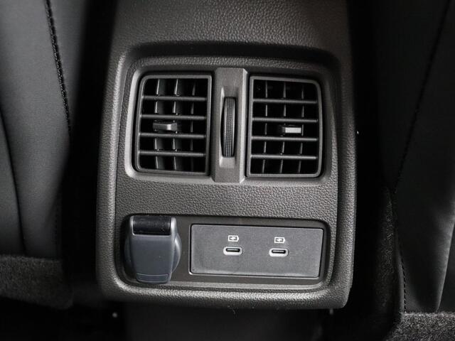 Renault CAPTUR Techno Full hybrid | Achteruitrijcamera | Elektrisch verwarmbare voorstoelen | Elektronisch geregelde airconditioning