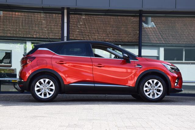 Renault CAPTUR 1.0 TCe 101PK Intens | Trekhaak | BOVAG Garantie | All Season Banden | Navigatie | Achteruitrijcamera | PDC Voor&Achter | Apple Carplay | Full LED | Dealer Onderhouden |