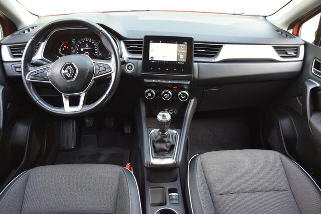 Renault CAPTUR 1.0 TCe 101PK Intens | Trekhaak | BOVAG Garantie | All Season Banden | Navigatie | Achteruitrijcamera | PDC Voor&Achter | Apple Carplay | Full LED | Dealer Onderhouden |