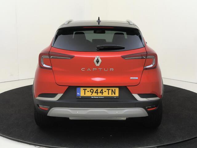 Renault CAPTUR 1.6 E-Tech Plug-in Hybrid 160 Intens | Pack parking | Apple Carplay/Android | cruise control | electronic climate control | lederen/stof bekleding | LED koplampen | lichtmetalen velgen 17" | navigatiesysteem full map |