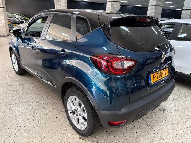 Renault CAPTUR 0.9 TCE Keyless go / Climatronic / Cruise / Pdc / Multimedia / Led